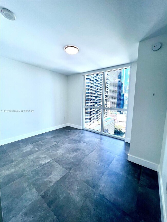 Building Photo - 1080 Brickell Ave