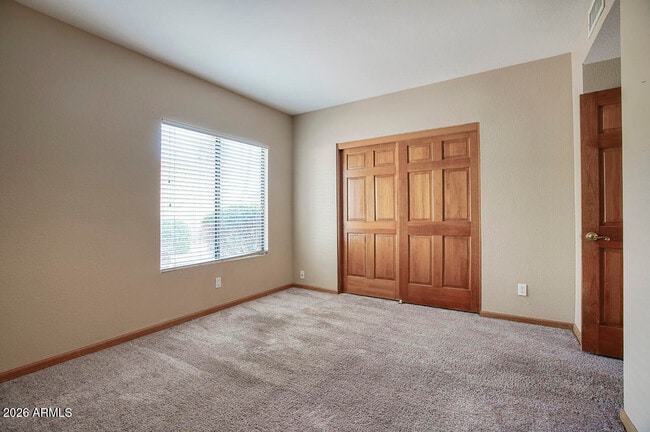 Building Photo - 151 E Jeanine Dr