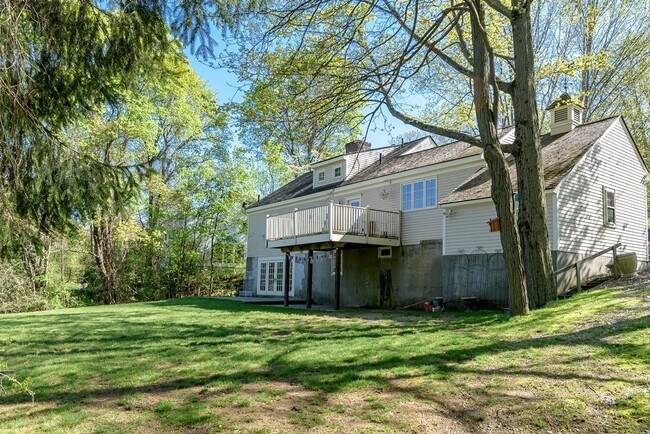 Building Photo - 1299 Massachusetts Ave