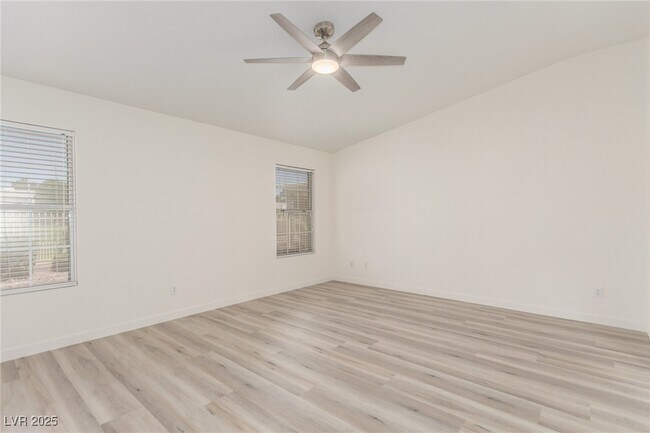 Building Photo - 5433 Honey Mesquite Ln