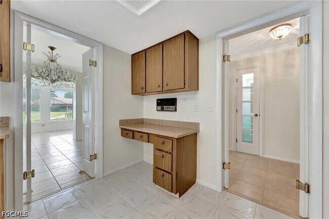 Building Photo - 1516 Sautern Dr SW