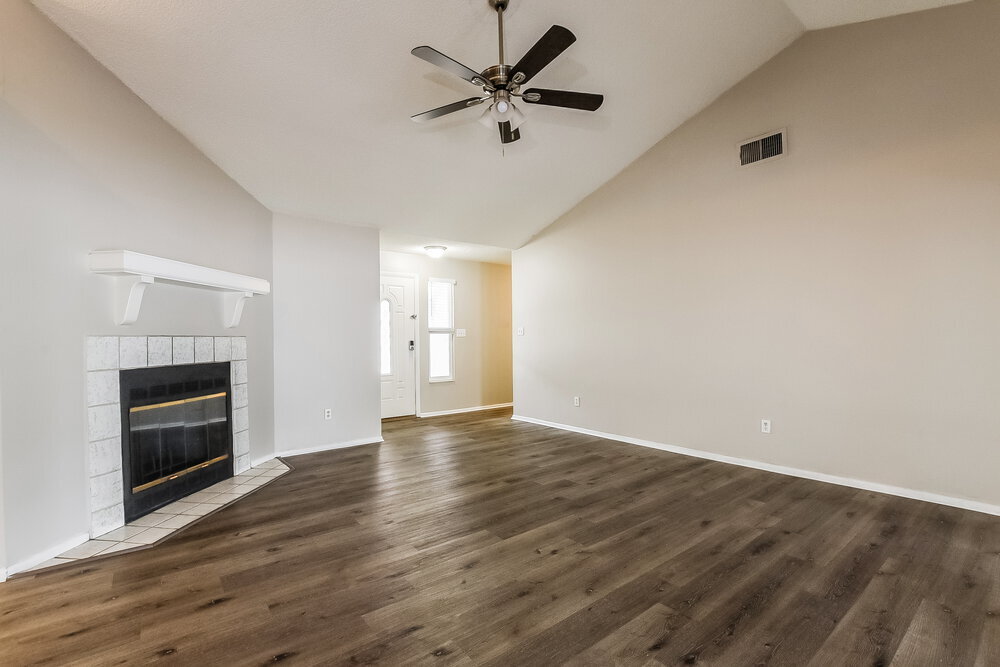 Building Photo - 1029 Beckstrom Dr