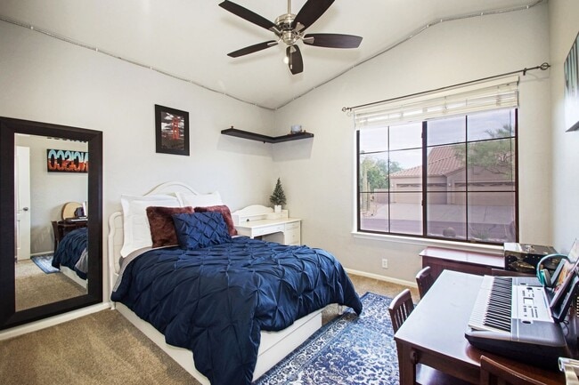 Building Photo - 29641 N 67th St