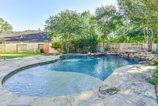 Building Photo - 24506 Screech Owl Ct