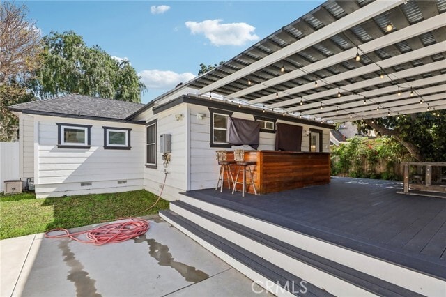 Building Photo - 230 S B St