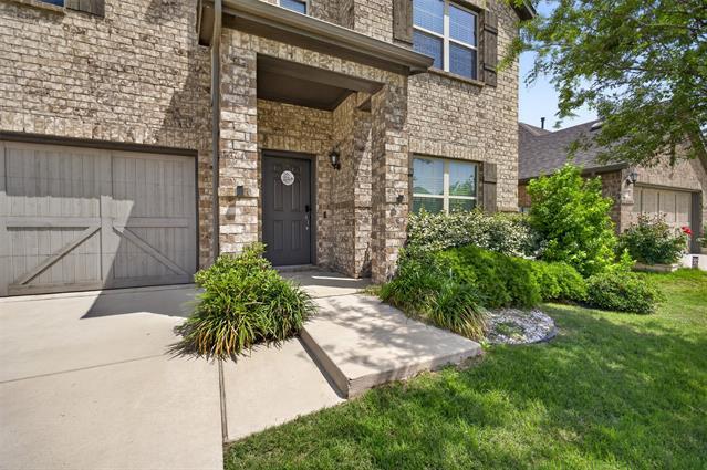 Building Photo - 5913 Pensby Dr