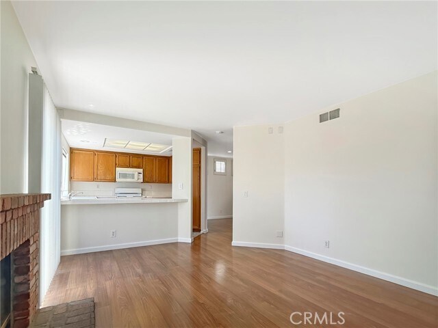 Building Photo - 6327 Gladiola Cir