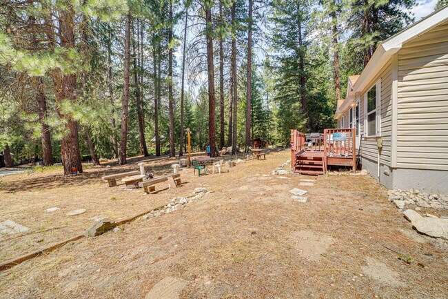 Building Photo - 16934 Tyee Dr