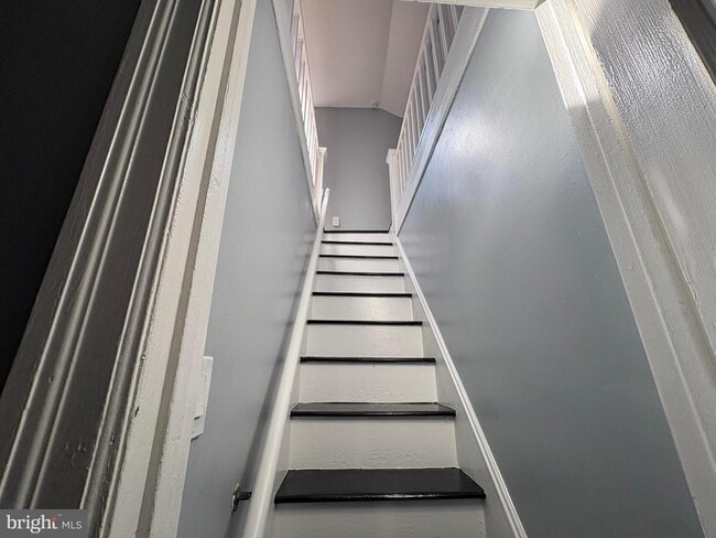 Building Photo - 712 Ohio Ave