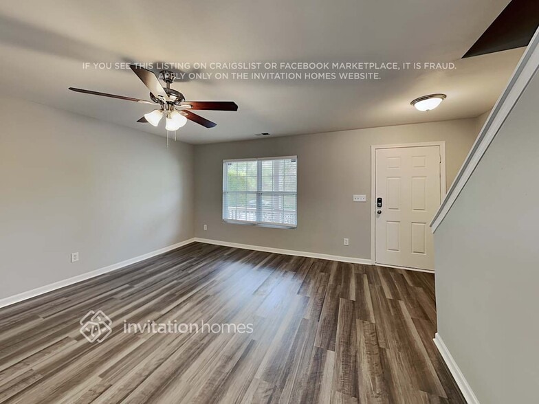 Building Photo - 2543 Buckleigh Dr