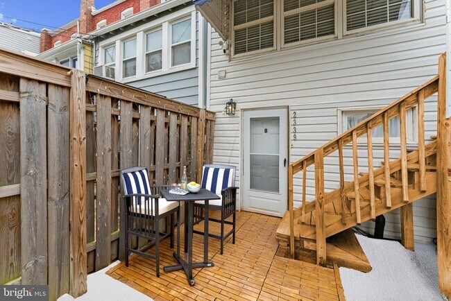 Building Photo - 2339 3rd St NE