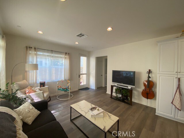 Building Photo - 21948 Moveo Dr