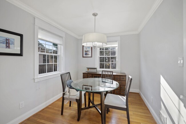 Dining Room - 509 E Custis Ave