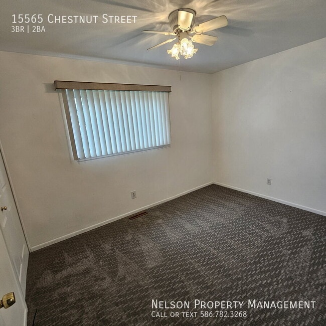 Building Photo - 15565 Chestnut St