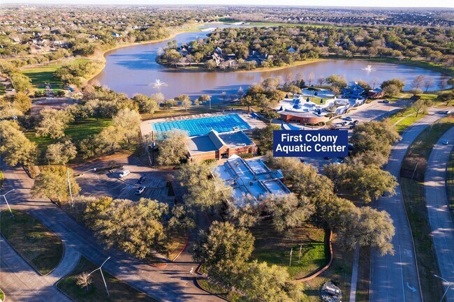 Building Photo - 3522 Pecan Point Dr