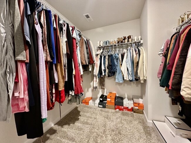 Building Photo - 6212 Hailstone Rd