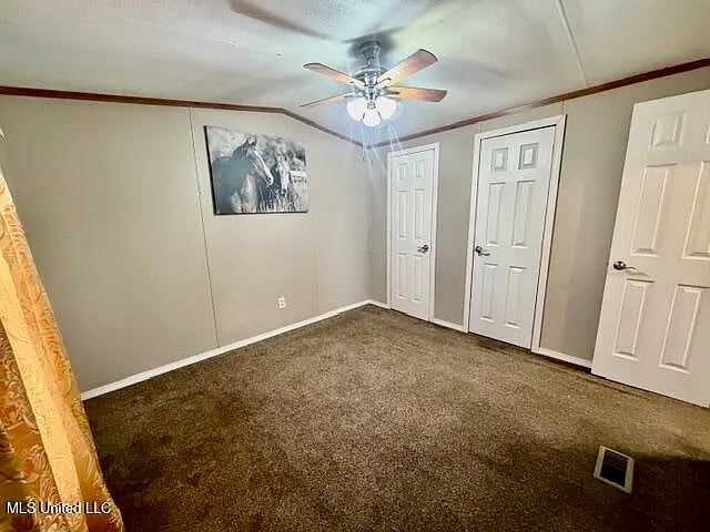 Building Photo - 7310 Pineview Dr