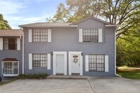 Building Photo - 515 N Walnut St