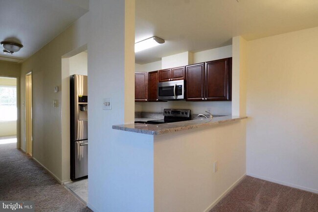 Building Photo - 7718 Lexton Pl