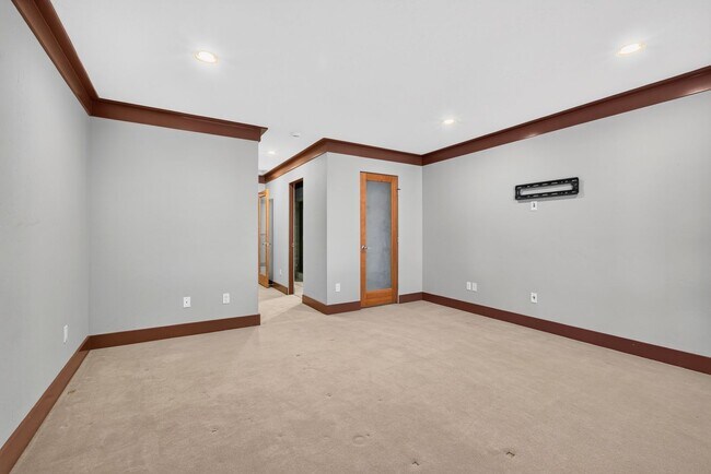 Building Photo - 2105 N 33rd St