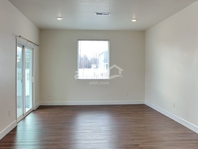 Building Photo - 5093 W White Ash Ct