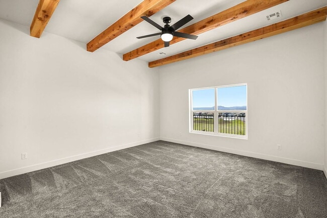 Building Photo - Single Family Home