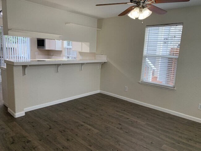 Building Photo - ~4 Bedroom 2.5 Bath House ~ Includes Water & has Solar ~ Huge Savings on Utilities ~