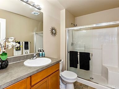 Building Photo - 2483 W Ridge Rock Way