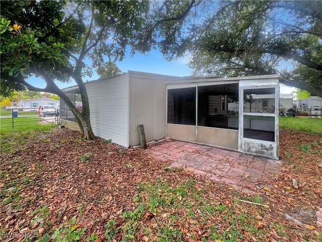 Building Photo - 7574 Grady Dr