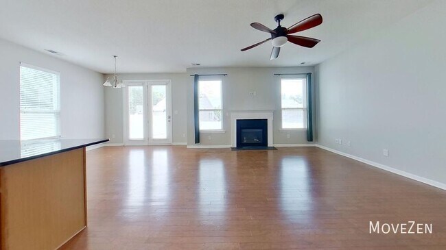 Building Photo - 4402 Hubbard Rd