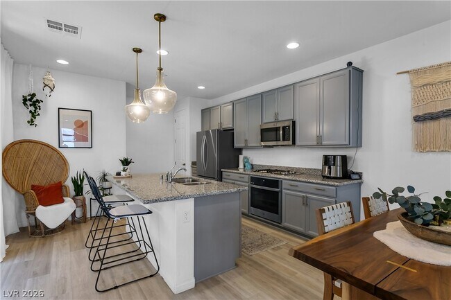 Building Photo - 92 Kimberlite Dr