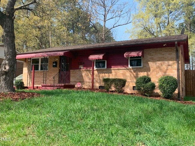 Primary Photo - 1314 Hearthside St