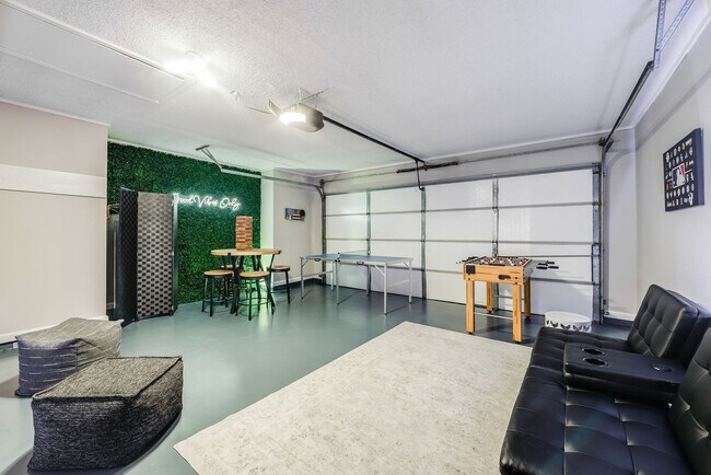 Building Photo - 7326 Winding Star Dr