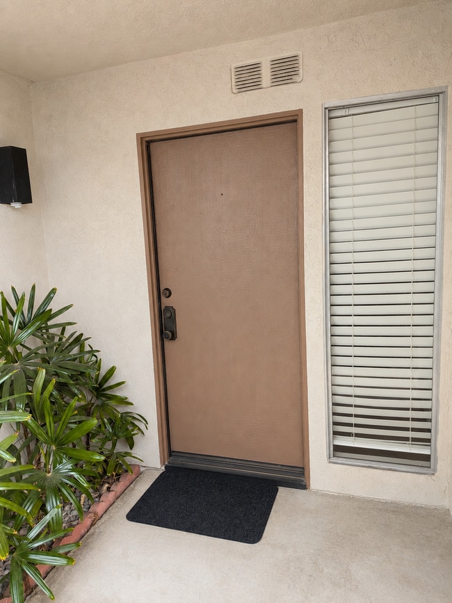 Building Photo - North Pomona Townhome with Private Patio and Community Pool!