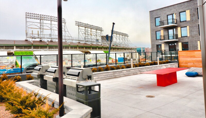 Building Photo - 1040 W Addison St