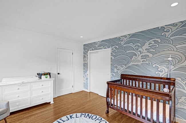 Building Photo - 11425 NE 3rd Ave