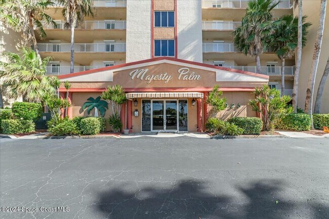 Building Photo - 925 Jimmy Buffett Mem Hwy