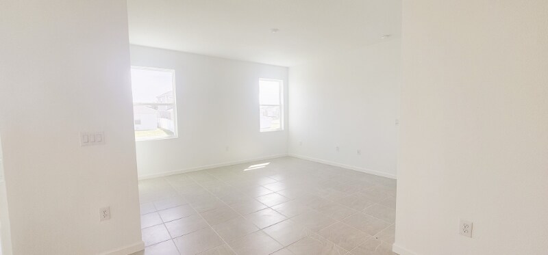 Building Photo - 2043 Firethorn Lp