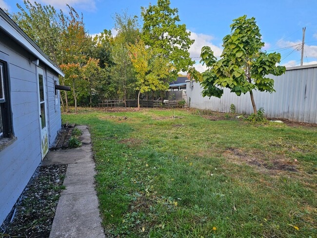 Building Photo - 2 Bed 1 Bath Single Family Home in Wisconsin Rapids