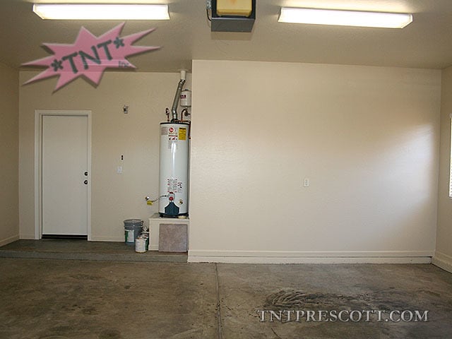 Building Photo - House in Willow Hills HOA