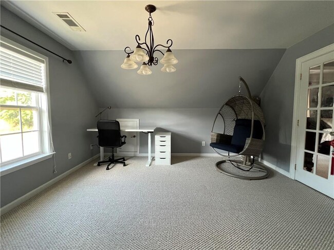 Building Photo - 7190 Belcrest Dr