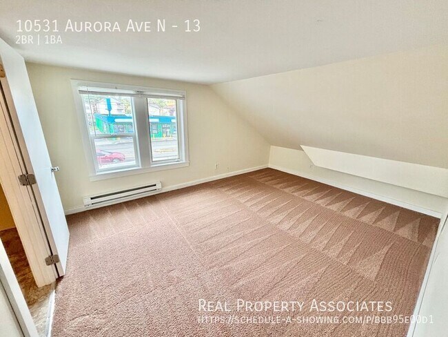 Building Photo - 10531 Aurora Ave N