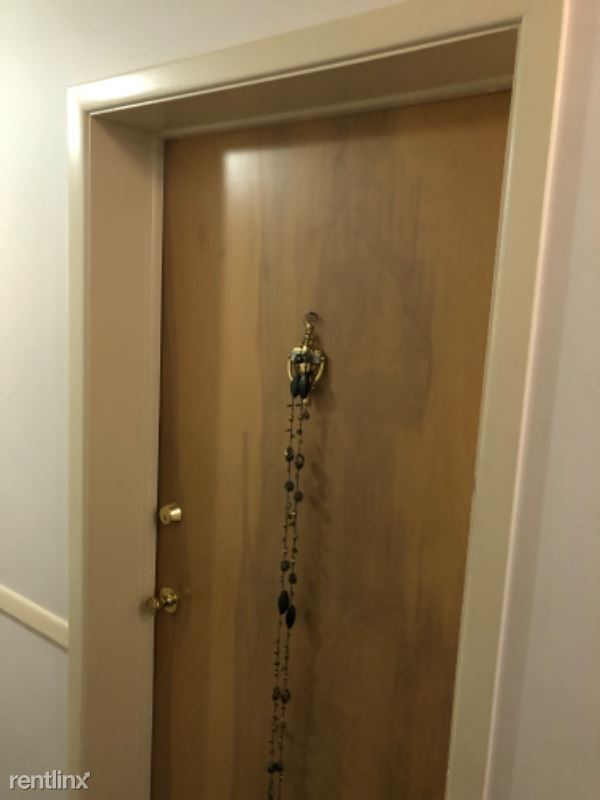 Building Photo - 2 br, 1.5 bath Condo - 1390 Golden Gate Blvd