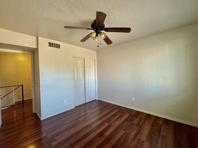 Building Photo - 6536 Calle La Paz