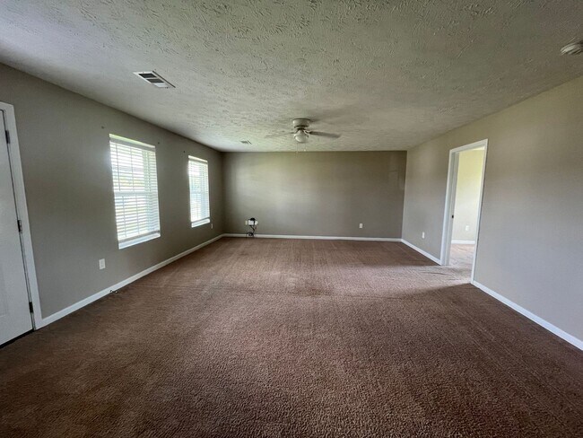 Building Photo - Single Family Home in White Pine TN