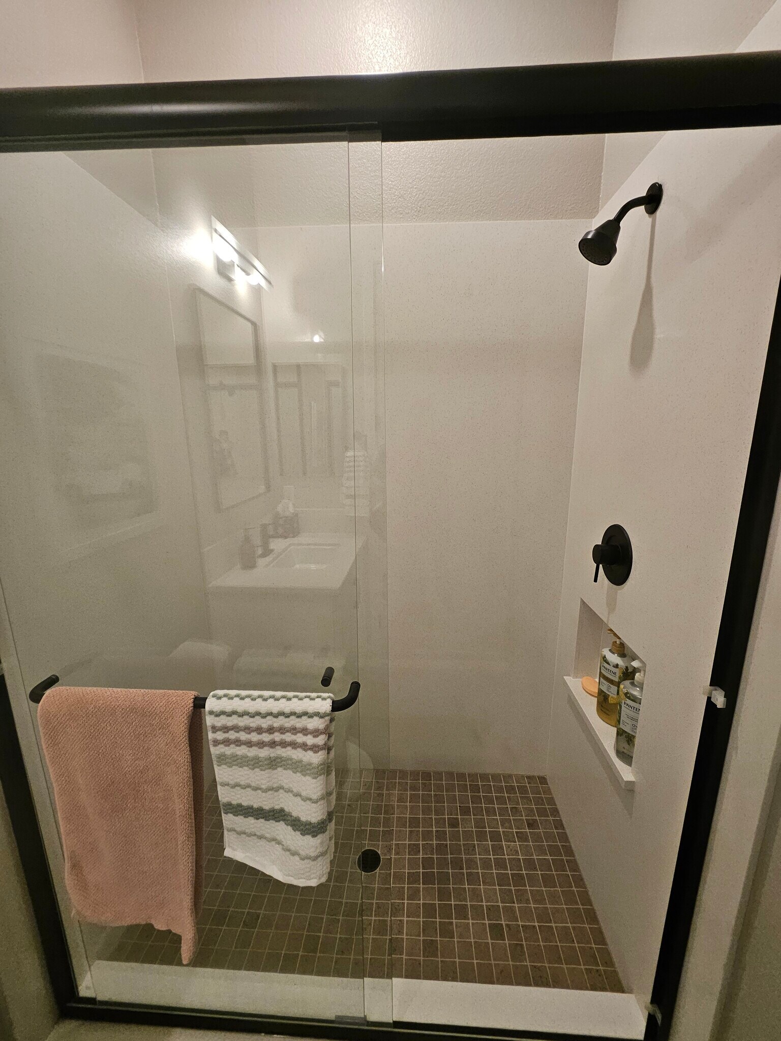 Building Photo - 143 8th St