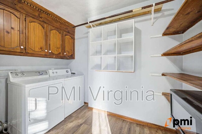 Building Photo - 705 Mill Landing Rd