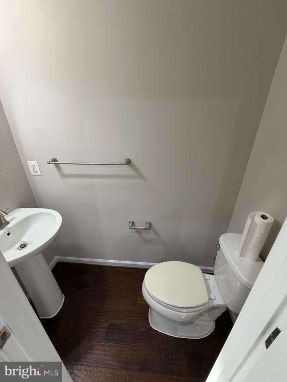 Building Photo - 128 Hidden Brook Dr