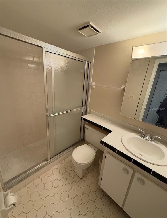 Building Photo - 513 E Marion Ave