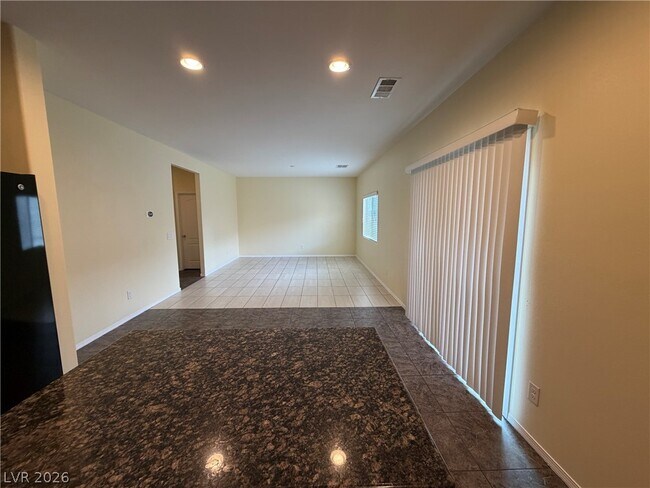 Building Photo - 10629 Axis Mountain Ct